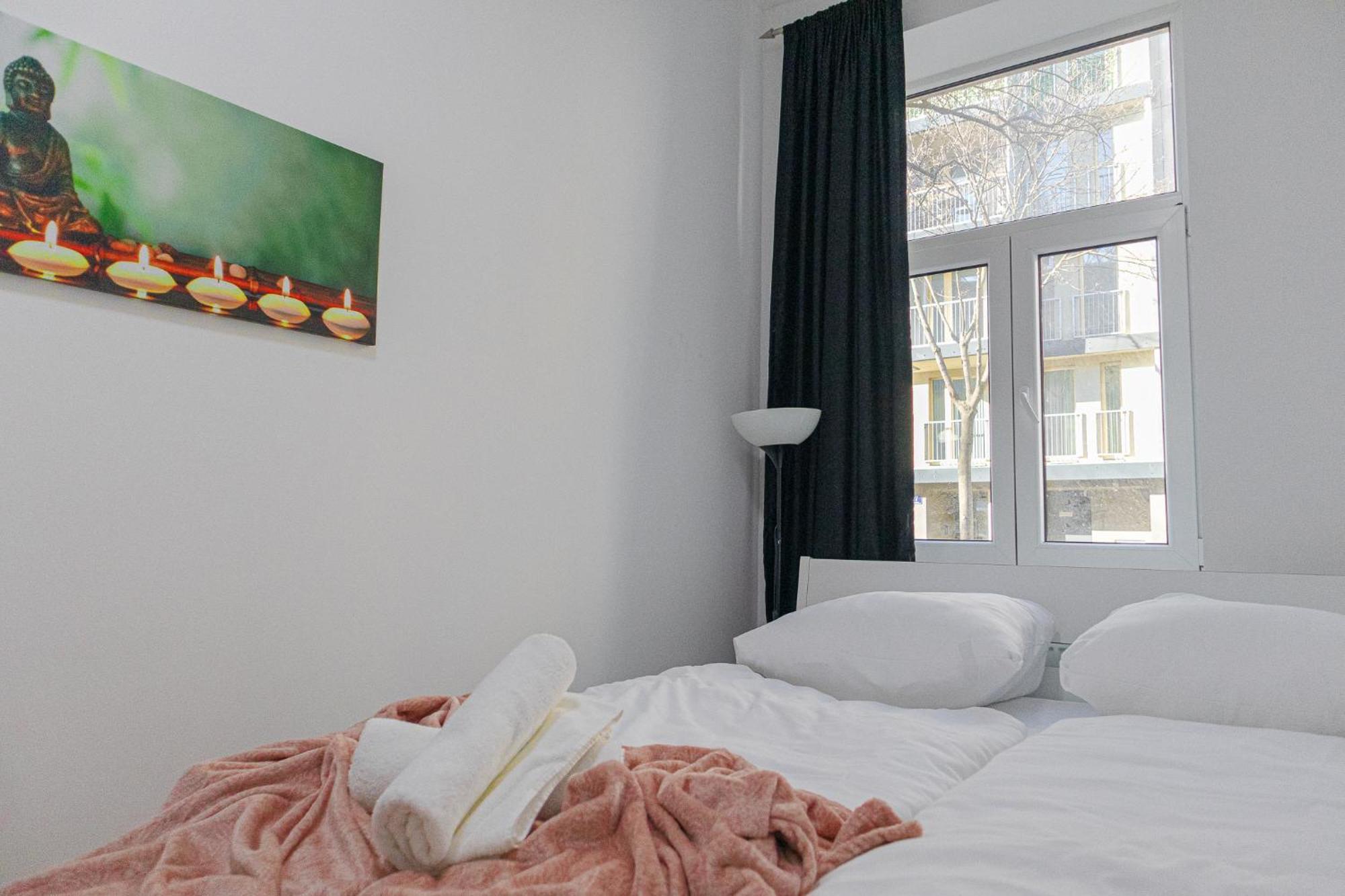 Affordable 5-Br Shared Apartment / Enkplatz U3 Getaway Wien Exterior foto